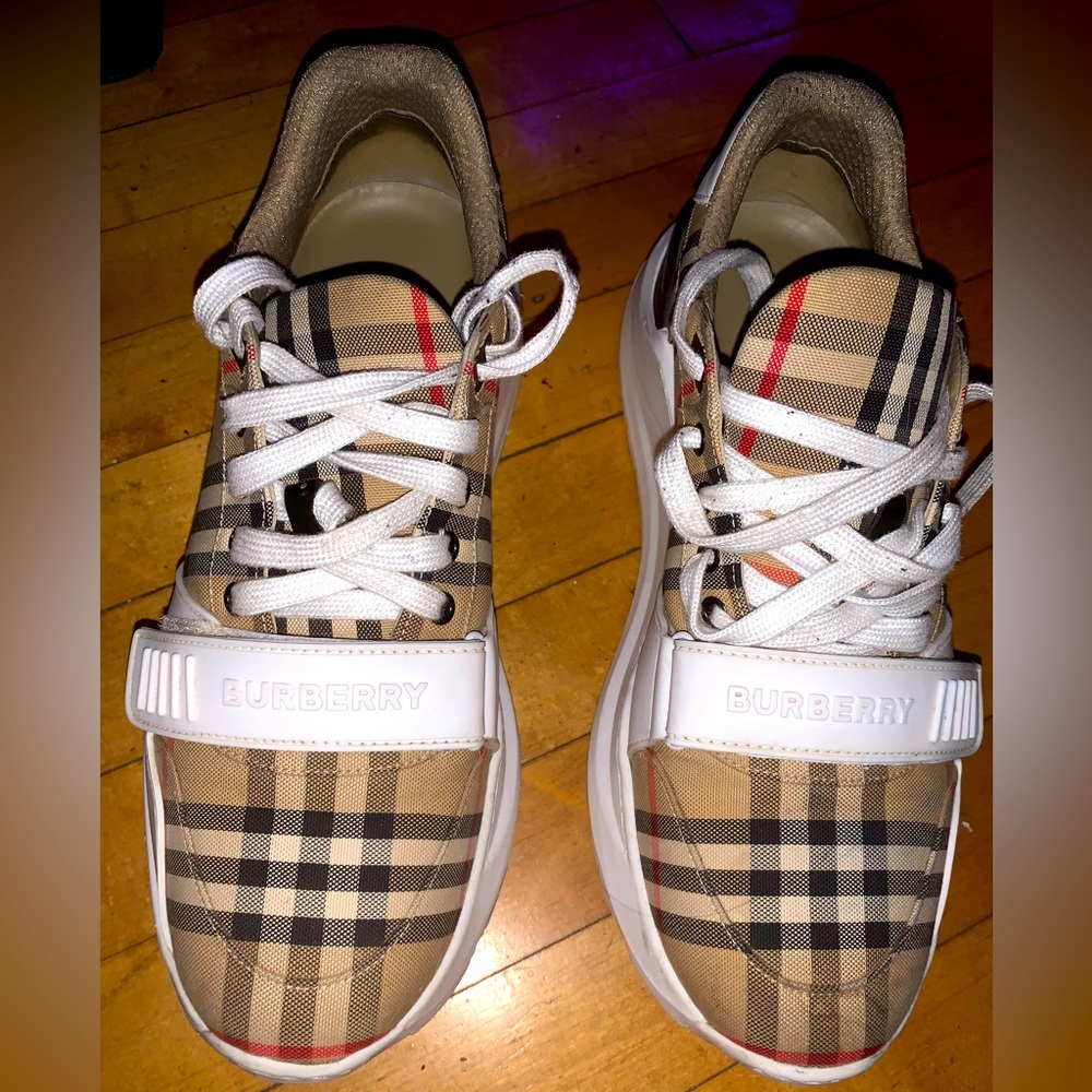 Burberry Regis Vintage Check White
